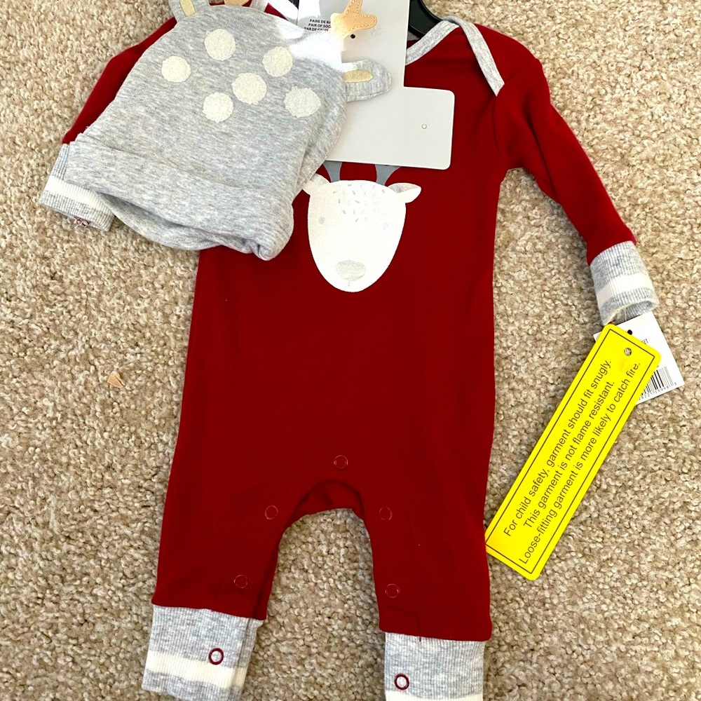 Petit Lem Newborn Christmas Pajamas